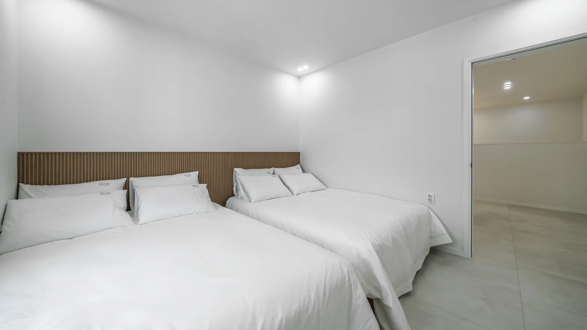 Ocean room25