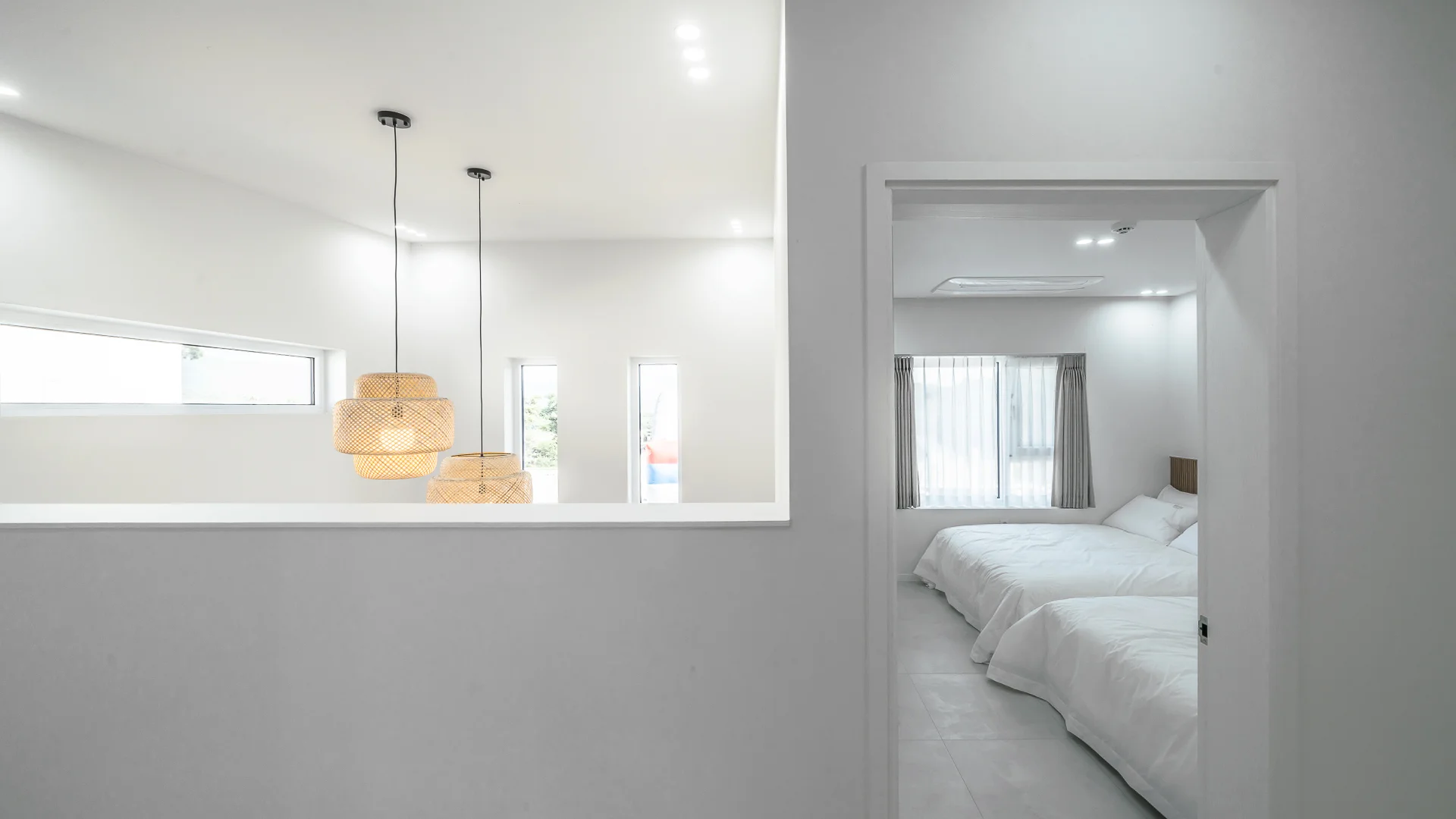 Wave room25